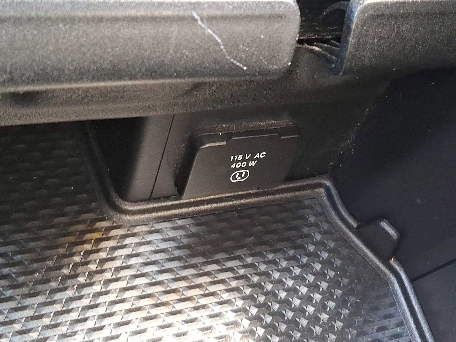 Used 2025 RAM 1500 Rebel w/ Rebel Level 1 Equipment Group AWD/4WD image 24