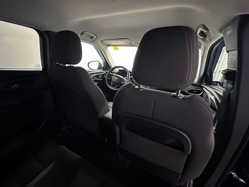 Used 2021 Chevrolet TrailBlazer LT FWD image 21