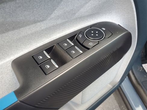 New 2025 Ford Maverick XLT w/ XLT Luxury Package image 19