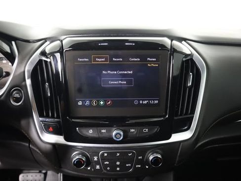 Used 2020 Chevrolet Traverse LT w/ Driver Confidence II Package AWD/4WD image 47