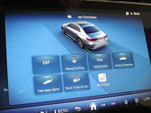 Certified 2025 Mercedes-Benz E 350 4MATIC Sedan image 23