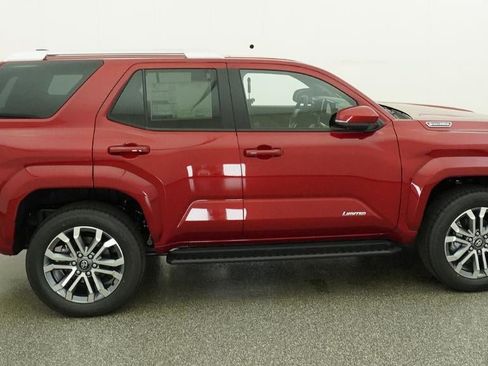 New 2026 Toyota 4Runner Limited AWD/4WD image 11