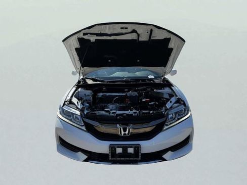 Used 2017 Honda Accord EX-L image 50