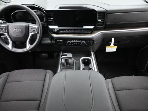 New 2026 Chevrolet Silverado 1500 LT Trail Boss w/ Convenience Package II image 14