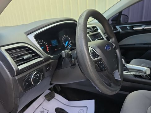 Used 2016 Ford Fusion S FWD image 16