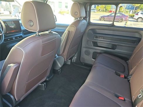 New 2025 Volkswagen ID. Buzz Pro S image 12