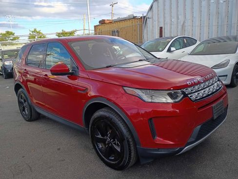 Used 2020 Land Rover Discovery Sport SE image 3