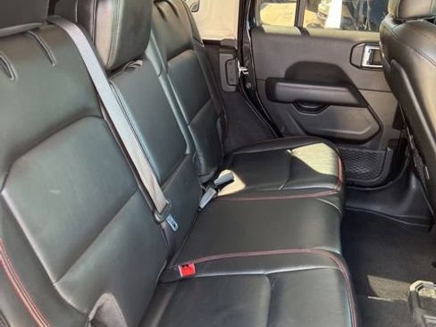 Used 2021 Jeep Wrangler Unlimited Rubicon w/ Uconnect 4C Nav & Sound Group AWD/4WD image 13