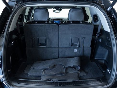 Used 2022 Jeep Grand Cherokee L Limited image 8