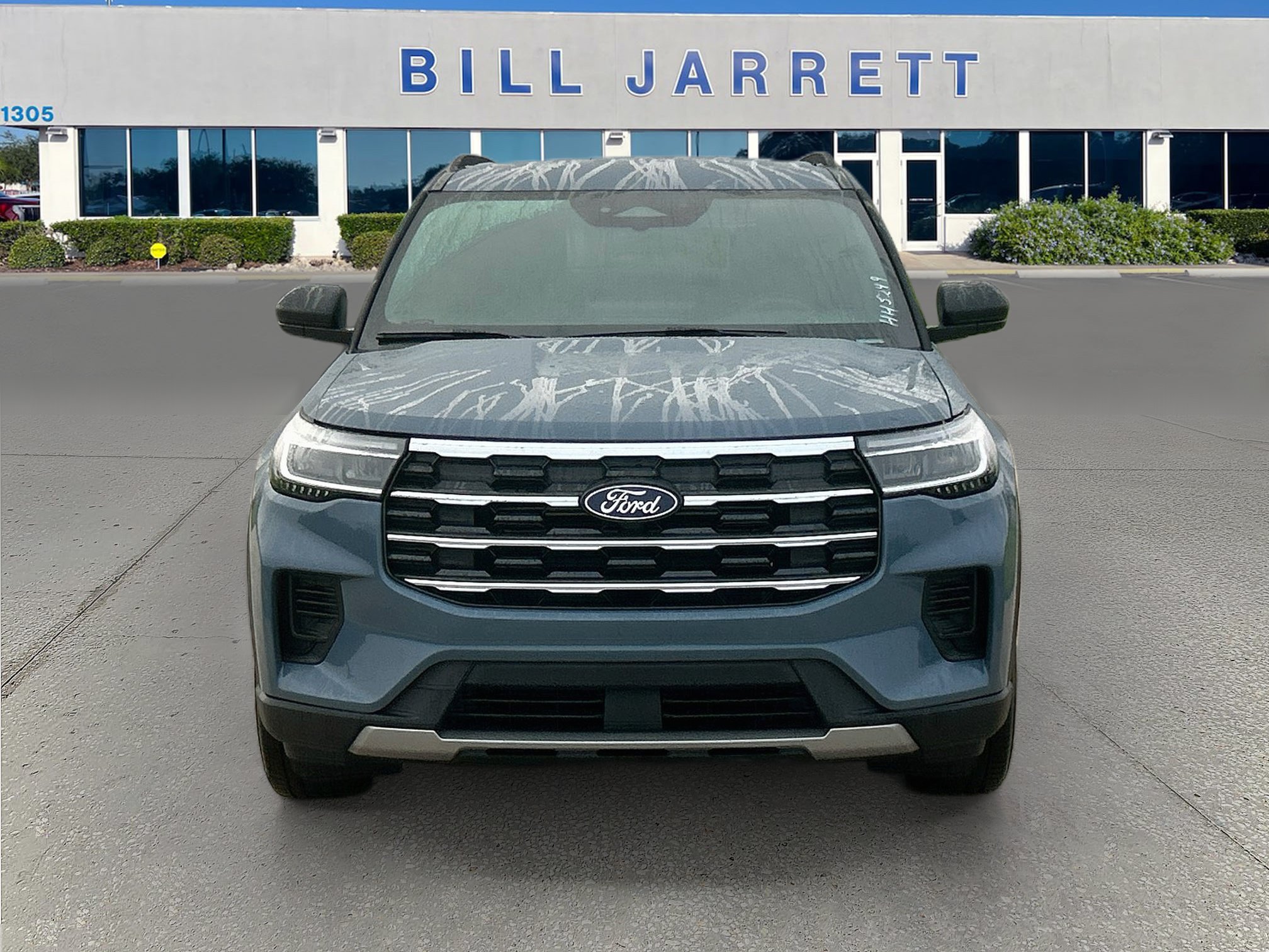 New 2027 Ford Explorer Active RWD image 2