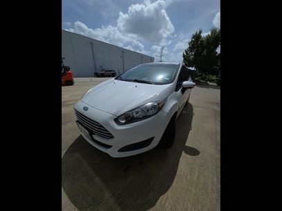 Used 2015 Ford Fiesta SE