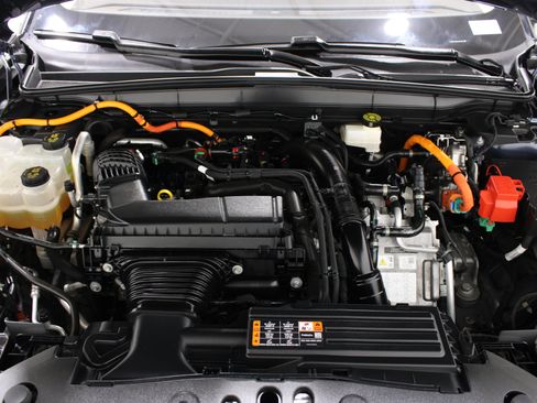 Used 2024 Lincoln Nautilus Black Label AWD/4WD image 45