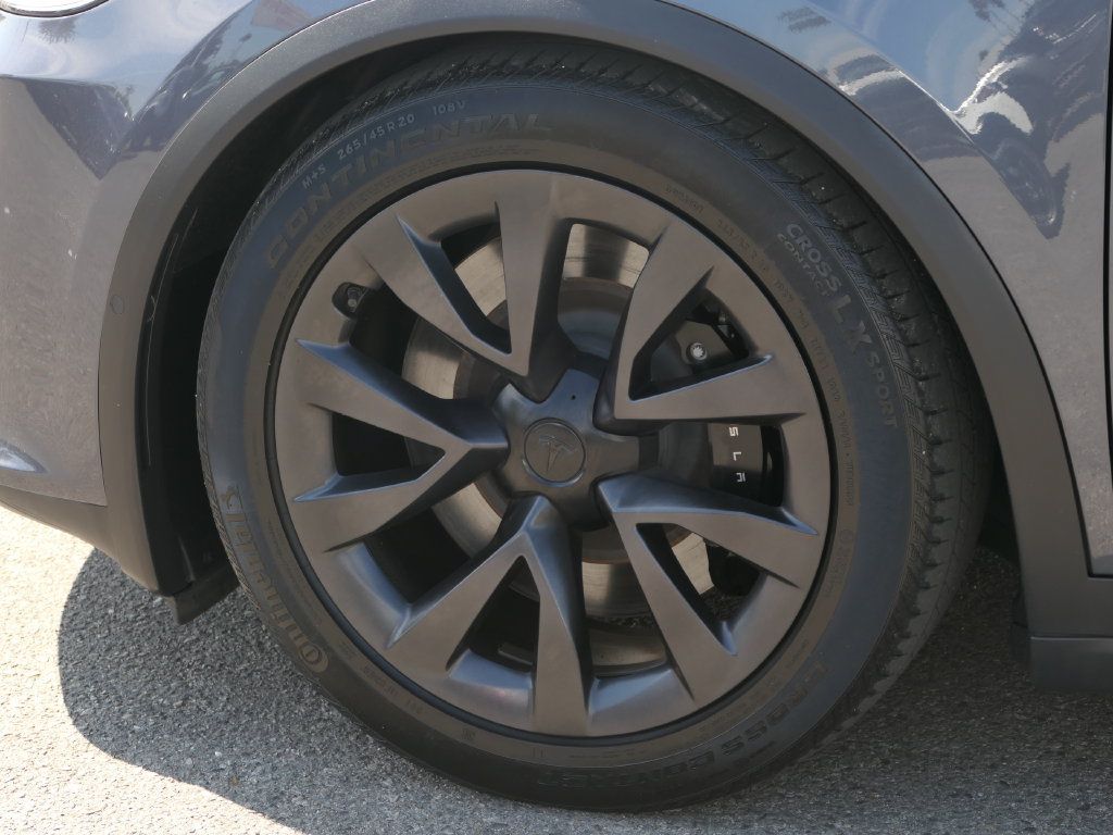 Used 2023 Tesla Model X AWD/4WD image 8