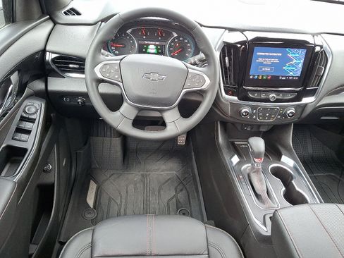 Used 2023 Chevrolet Traverse RS AWD/4WD image 15
