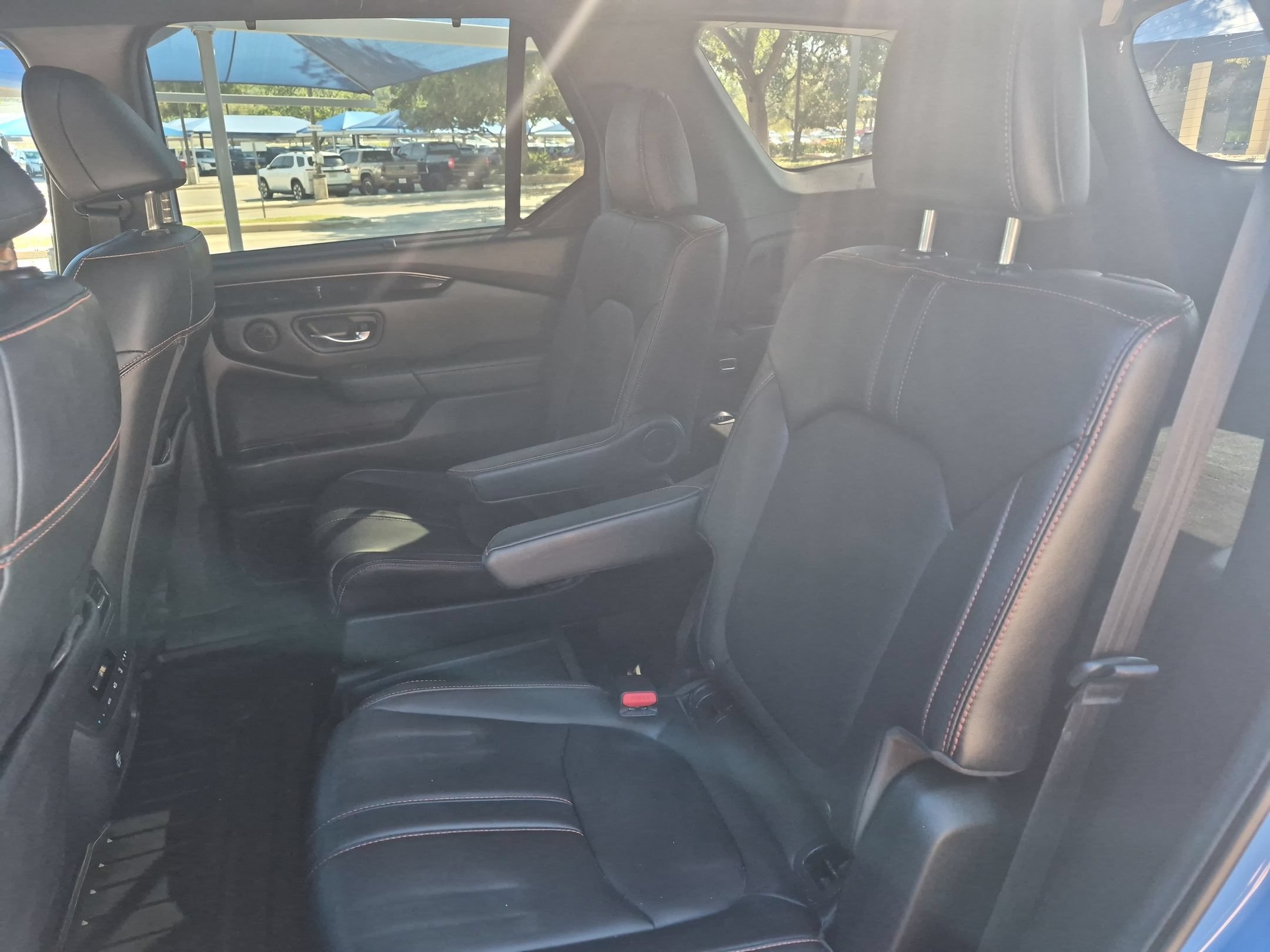 Certified 2023 Honda Pilot TrailSport image 14