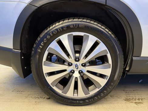 Used 2021 Subaru Ascent Limited w/ Technology Package image 9