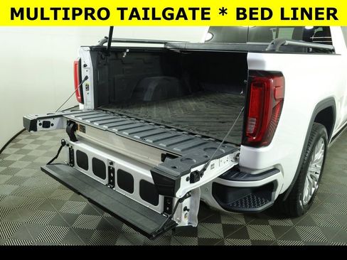 Used 2019 GMC Sierra 1500 Denali w/ Denali Ultimate Package image 12