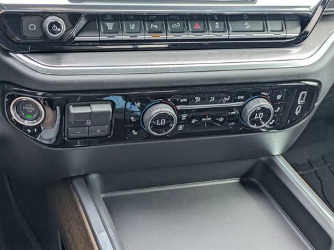 New 2026 Chevrolet Silverado 2500 High Country w/ Midnight Edition AWD/4WD image 22