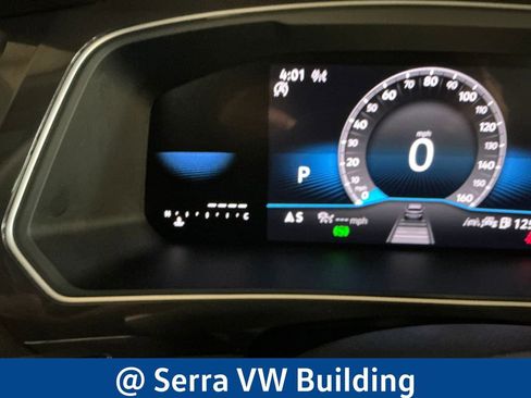Used 2024 Volkswagen Tiguan SE R-Line AWD/4WD image 23