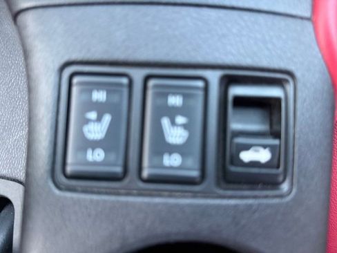 Used 2024 Nissan Z Performance w/ Floor Mat Package image 41