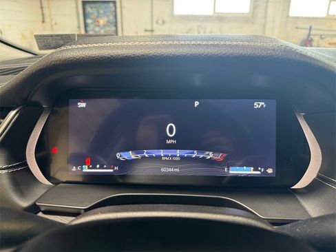 Used 2022 Jeep Grand Cherokee L Limited w/ Luxury Tech Group II image 16