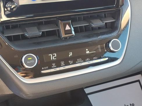 Used 2024 Toyota Corolla LE image 10