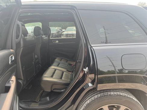 Used 2018 Jeep Grand Cherokee High Altitude AWD/4WD image 28