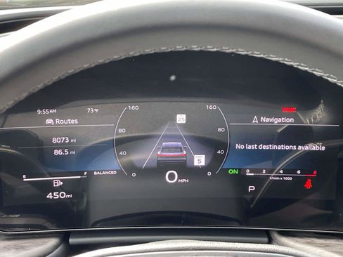 Certified 2025 Audi Q5 Premium w/ Convenience Package AWD/4WD image 3