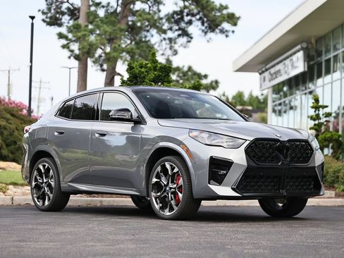 New 2026 BMW X2 xDrive28i w/ Technology Package AWD/4WD image 1