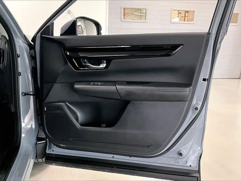 Used 2025 Honda CR-V EX-L image 26