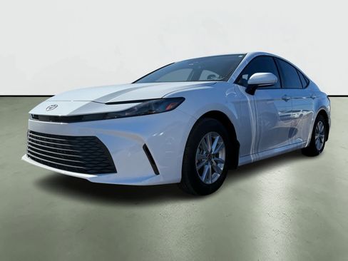 Certified 2026 Toyota Camry LE image 2
