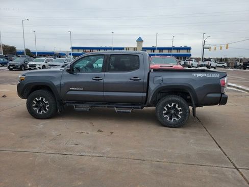 Used 2022 Toyota Tacoma image 8