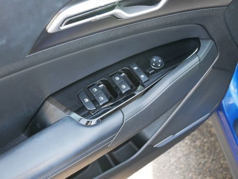 Used 2023 Kia Sportage EX image 19