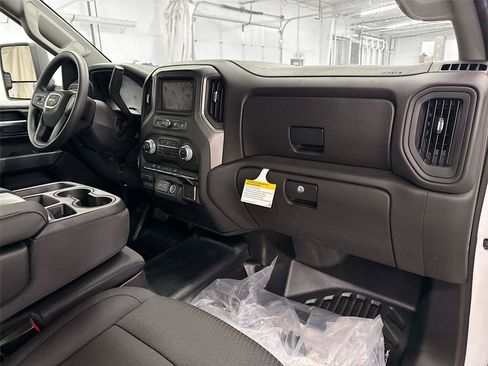 New 2026 GMC Sierra 3500 Pro w/ Convenience Package AWD/4WD image 15