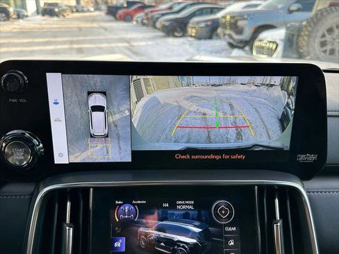 Used 2024 Lexus LX 600 F Sport image 33