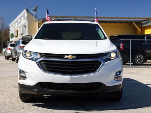 Used 2021 Chevrolet Equinox LS FWD image 11
