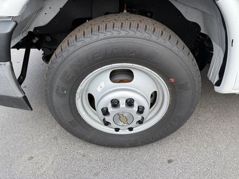 New 2025 Chevrolet Express 3500 w/ Power Convenience Package image 9