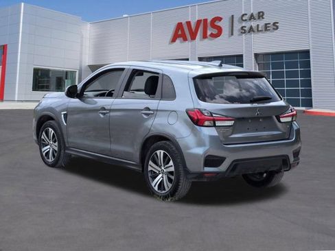 Used 2025 Mitsubishi Outlander Sport SE AWD/4WD image 9