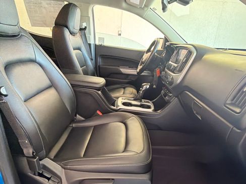 Used 2022 Chevrolet Colorado LT w/ Luxury Package AWD/4WD image 23