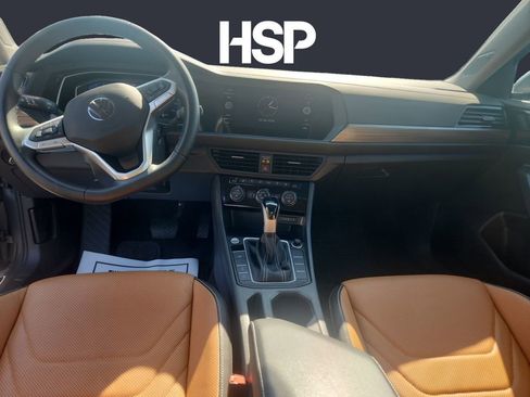 Used 2024 Volkswagen Jetta SEL image 10