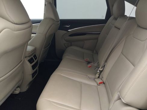Used 2020 Acura MDX FWD image 18
