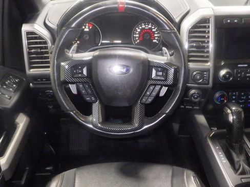 Used 2020 Ford F150 Raptor w/ Equipment Group 802A Luxury AWD/4WD image 7