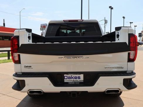 Used 2025 GMC Sierra 1500 Elevation w/ Preferred Package AWD/4WD image 18