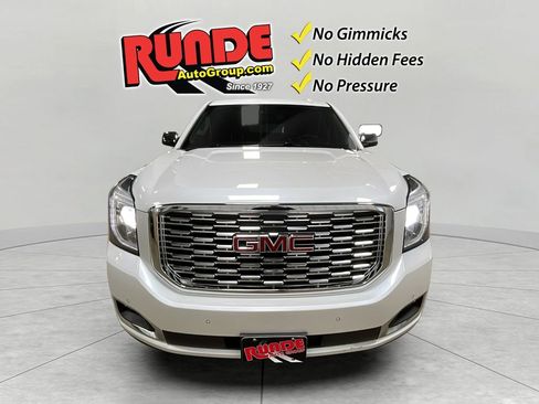 Used 2019 GMC Yukon XL Denali w/ Denali Ultimate Package image 9
