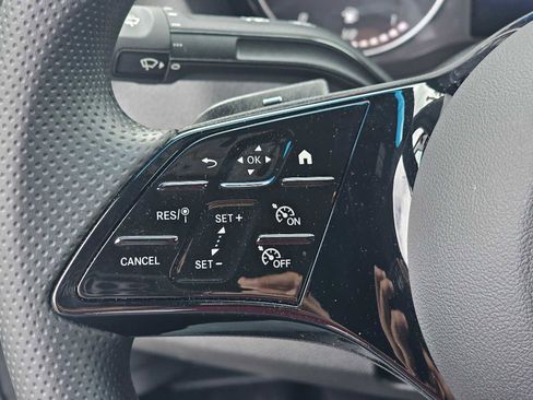 Used 2025 Mercedes-Benz Sprinter 2500 image 24