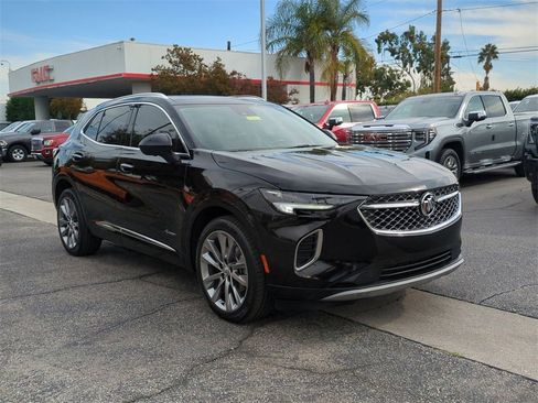 Used 2022 Buick Envision Avenir w/ Technology Package II image 9