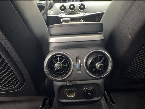 Used 2020 Kia Stinger GT RWD image 39