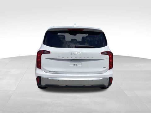 Certified 2024 Kia Telluride LX AWD/4WD image 6