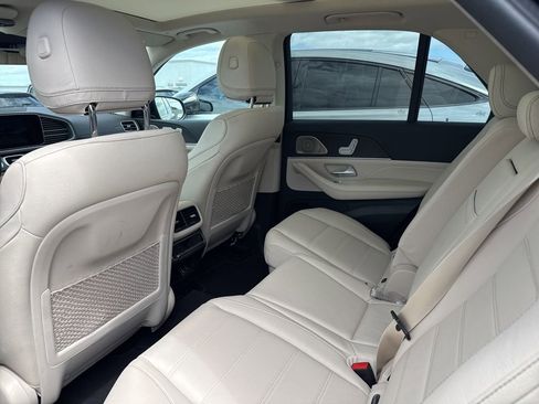 Used 2023 Mercedes-Benz GLE 450 4MATIC image 6