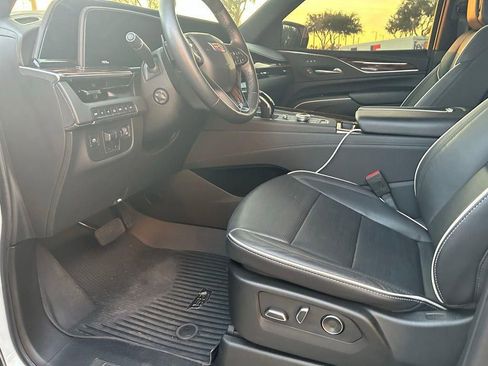 Certified 2024 Cadillac Escalade ESV Premium Luxury w/ Performance Package image 12